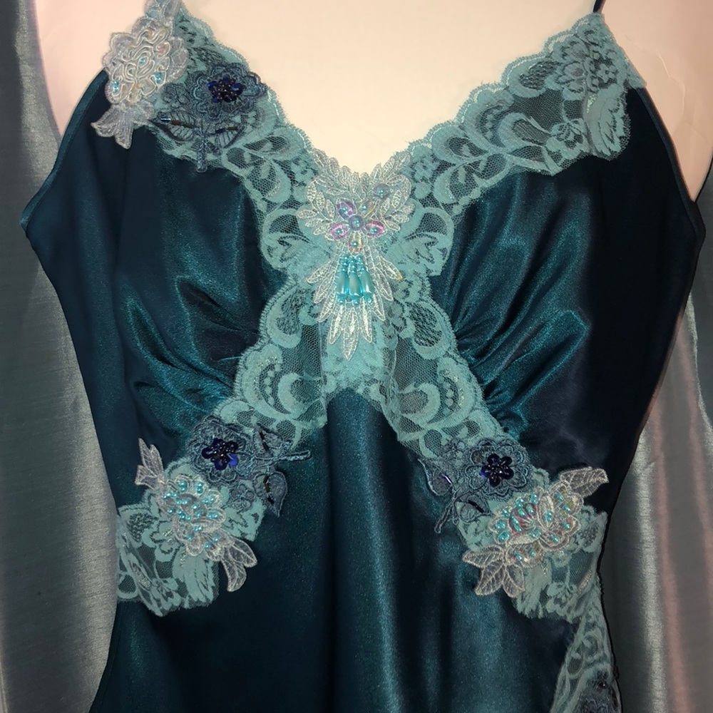 Bisou teal blue beautifully decorated camisole 8